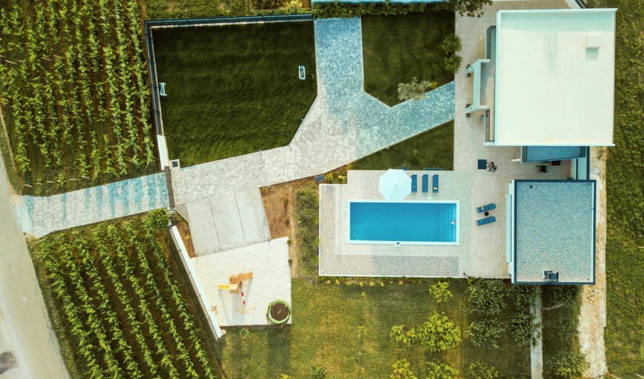 Villa Lukrecia, Luxury Villa In Imotski-Makarska Donji Proložac Exterior foto